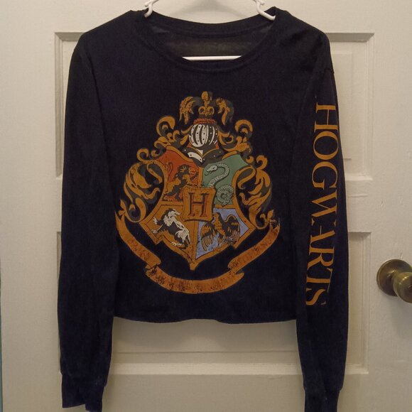 Harry Potter Long Sleeve Black Crop Top - Picture 1 of 3